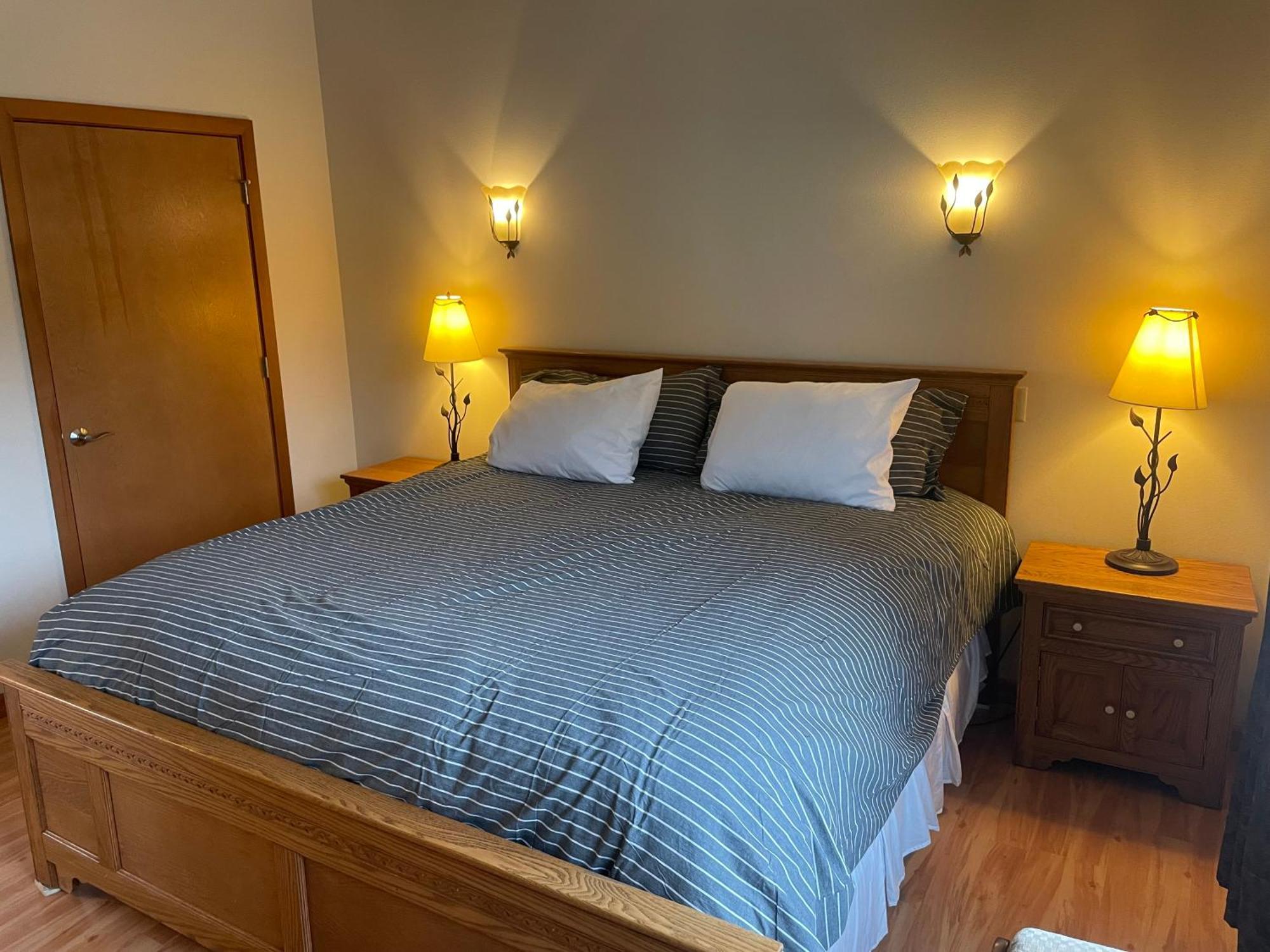 Oceanfront Allyn Apartment מראה חיצוני תמונה